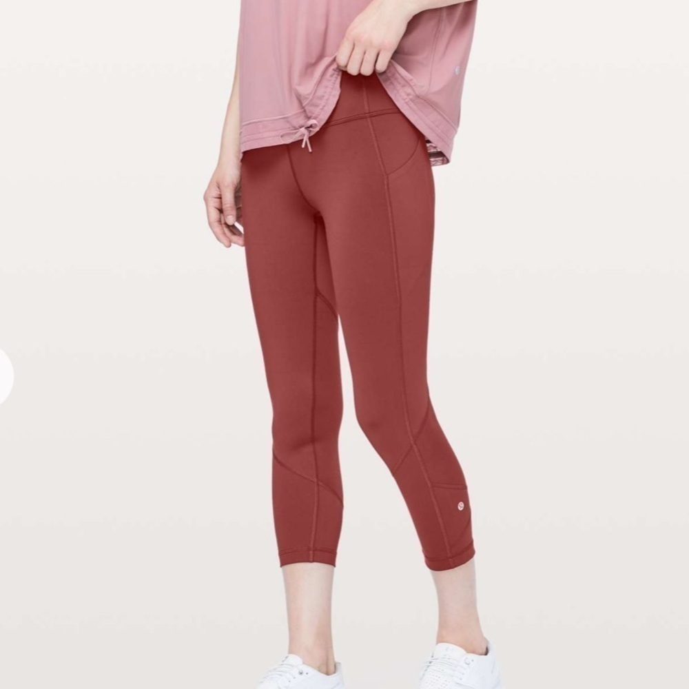 Lululemon Pace Rival Crop *22" in Savannah